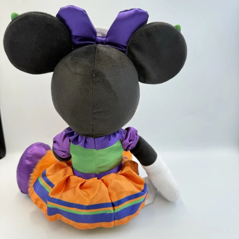 Minnie Mouse Halloween 2025 Plush – Medium‎ 15''-Clean Very Good Used Condition